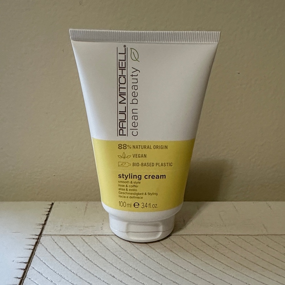 Paul Mitchell Clean Beauty Styling Cream - White and Yellow